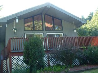 28 Indian Run Dr, Thompson, CT 06277