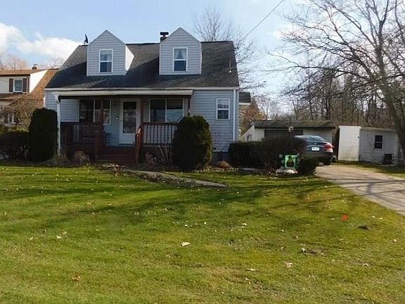 2nd image of 4162 Pine Ave