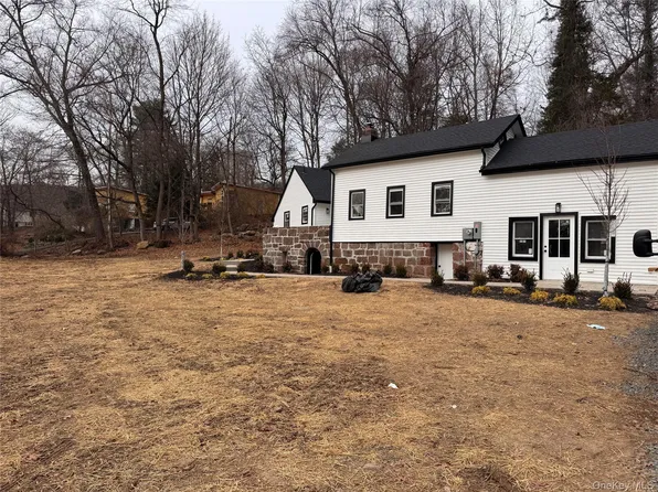 263 S Mountain Road, New City, NY 10956