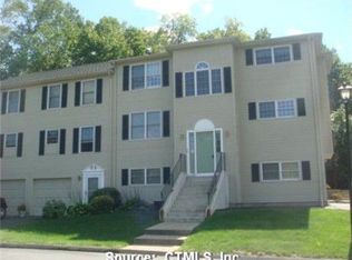89 Crown Rdg, Newington, CT 06111