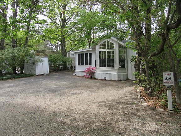 3rd image of 185 Cotuit Road #C-17