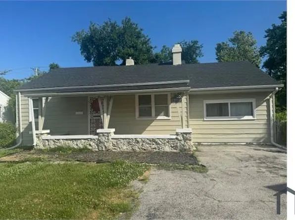 2257 Chambers Rd, Saint Louis, MO 63136