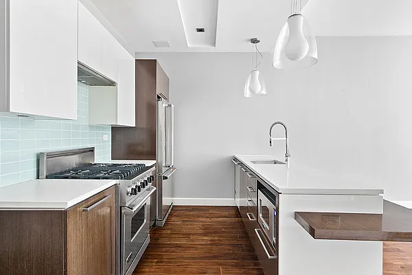 Rented by Living New York | media 11