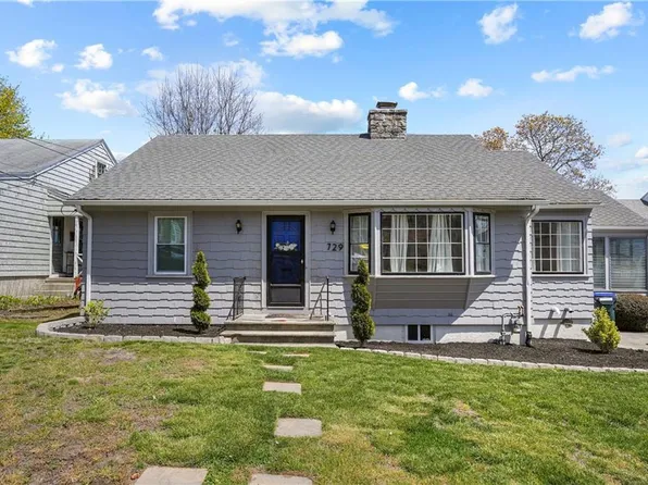 729 Mount Pleasant Ave, Providence, RI 02908