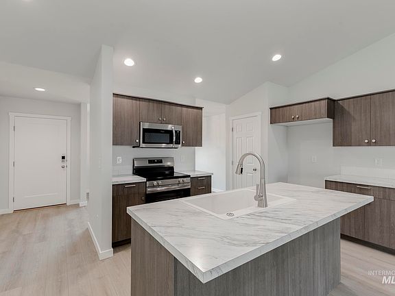 5th image of 3132 N Arroyo Vista Way