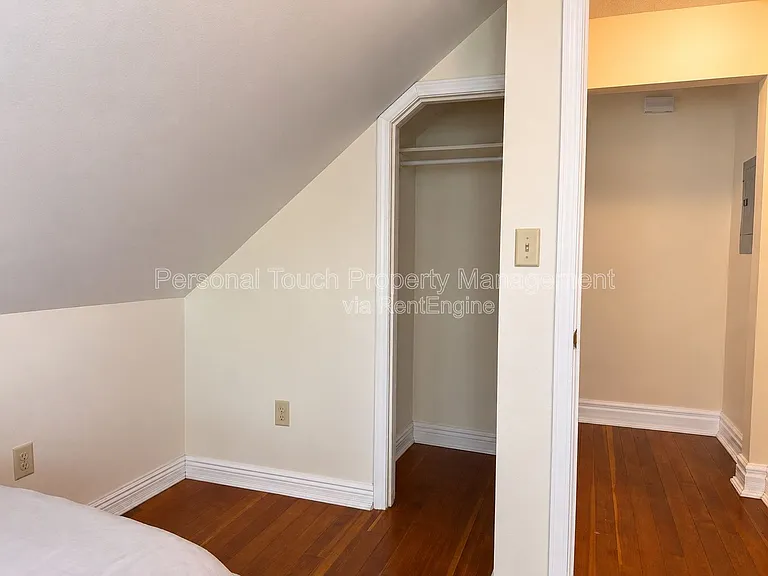411 4th Ave S #3 — Photo 32