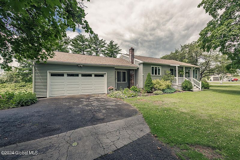 2nd image of 340 McKay Road