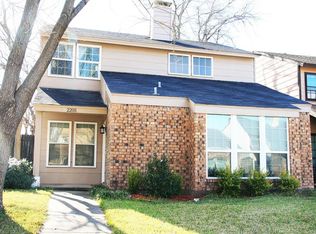 2205 Windy Dr, Garland, TX 75044