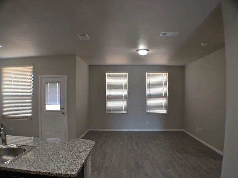 7541 Orion Rd — Photo 27