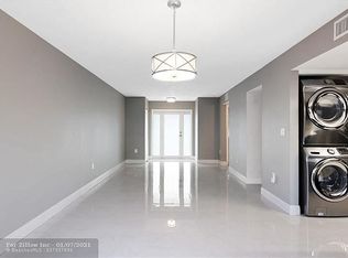 12385 SW 52nd Ct, Fort Lauderdale, FL 33330