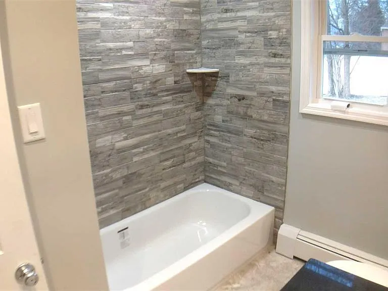 29 Heaney Dr — Photo 7