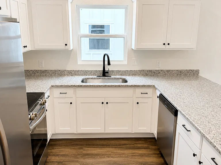 600A 10th St #600A1 — Photo 4