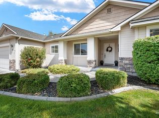 722 S Whitehorse Ave, Kuna, ID 83634