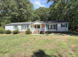 141 Old Hearth Rd, Clover, SC 29710