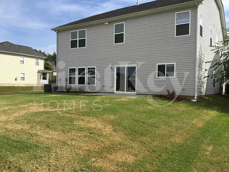 127 Colville Rd — Photo 3