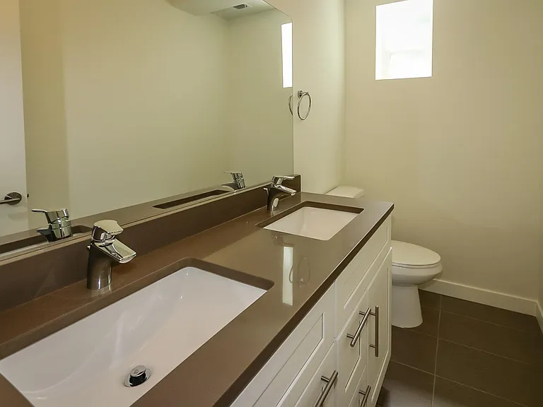 1580 E Sunnyside Ave — Photo 26