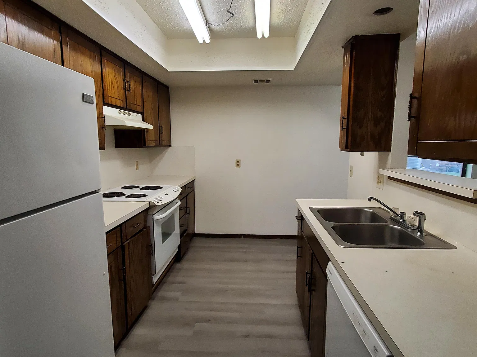 1306 Nancy Dr - 1 — Photo 4