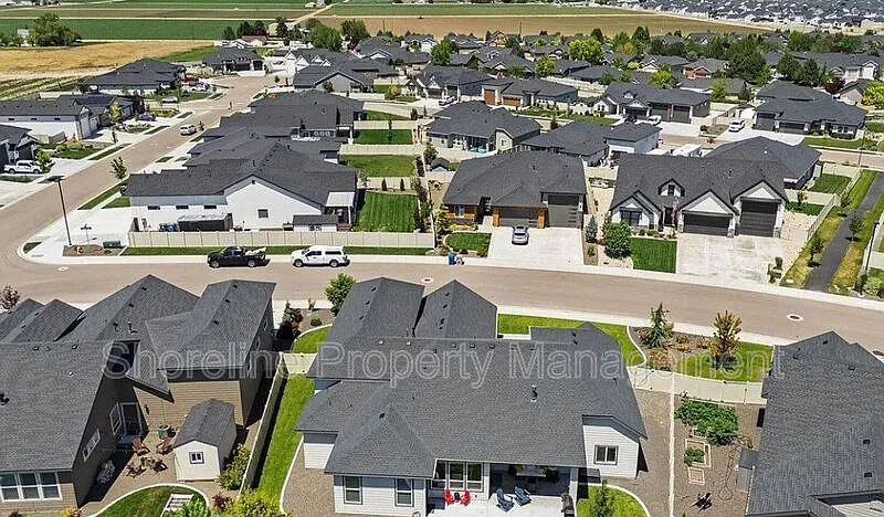 Building Photo - 11699 W Alyxandra Dr