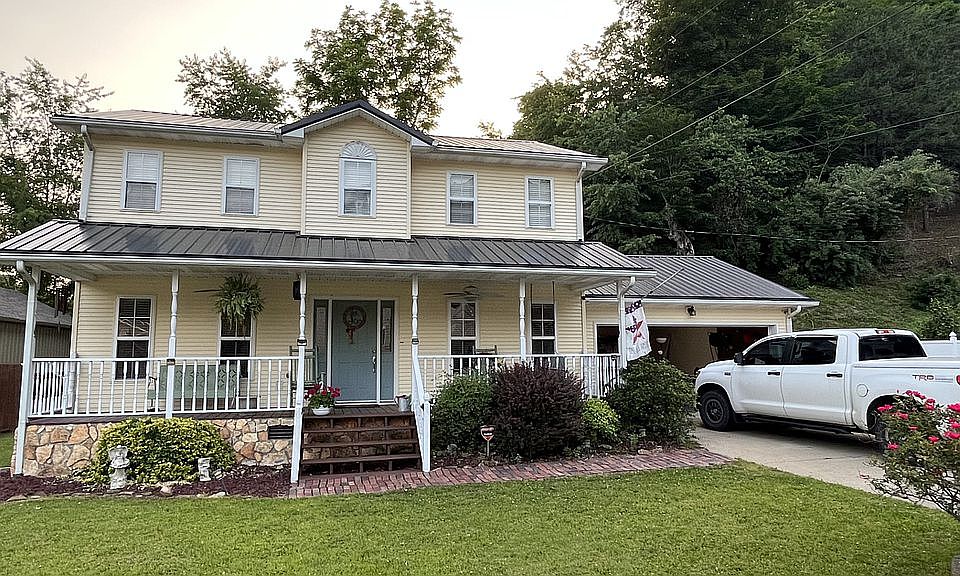 1st image of 43 Old Beechtree Dr