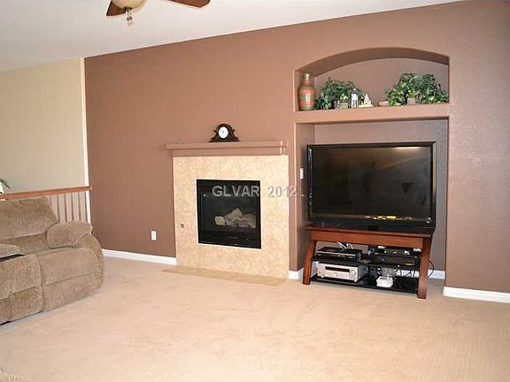 2nd image of 5932 Altissimo St