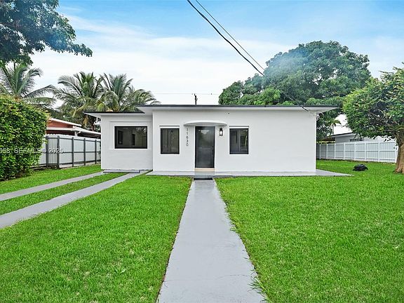 3rd image of 11630 SW 185th St