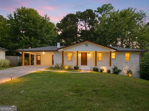 501 Pineview Dr SE, Smyrna, GA 30082