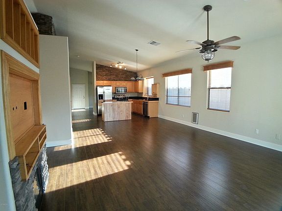3rd image of 10604 E Flossmoor Ave #1