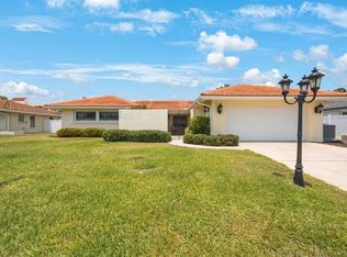 13821 Joyce Dr, Largo, FL 33774