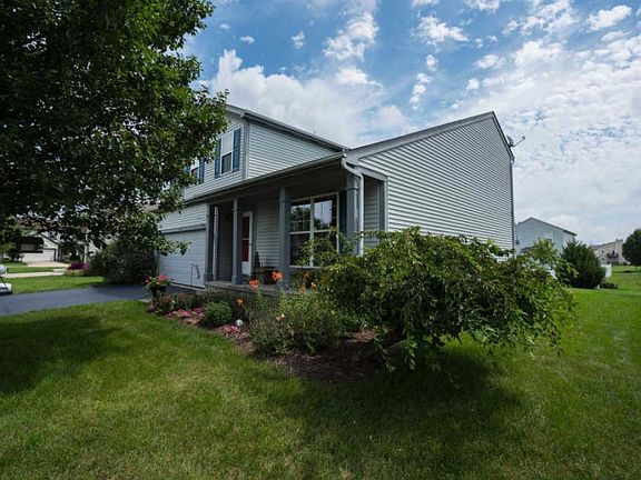 3rd image of 903 Wellsley Way