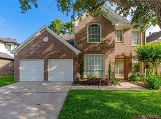 7615 Dolphin Arc Dr, Humble, TX 77346