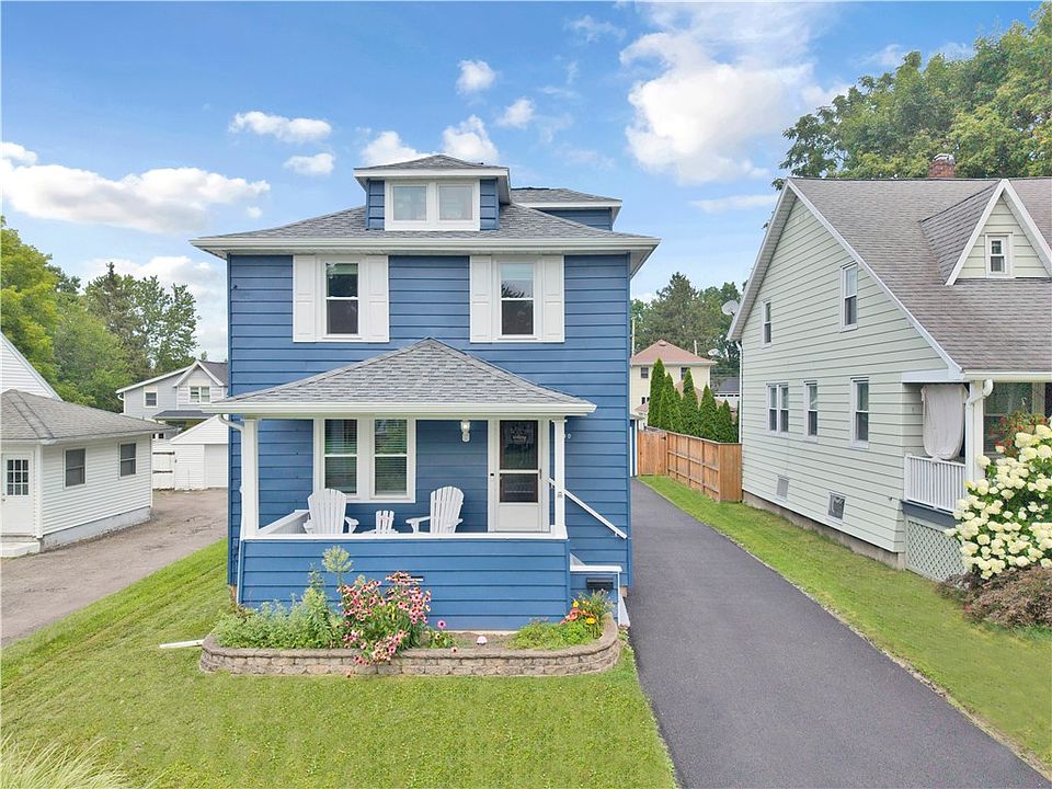 1st image of 30 Deland Park B