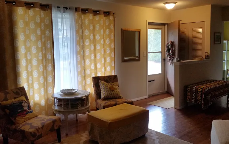 Silver Pines Apartments — Photo 12