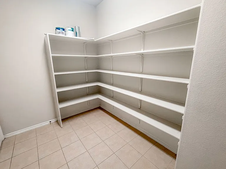 4907 Old Homestead St — Photo 15