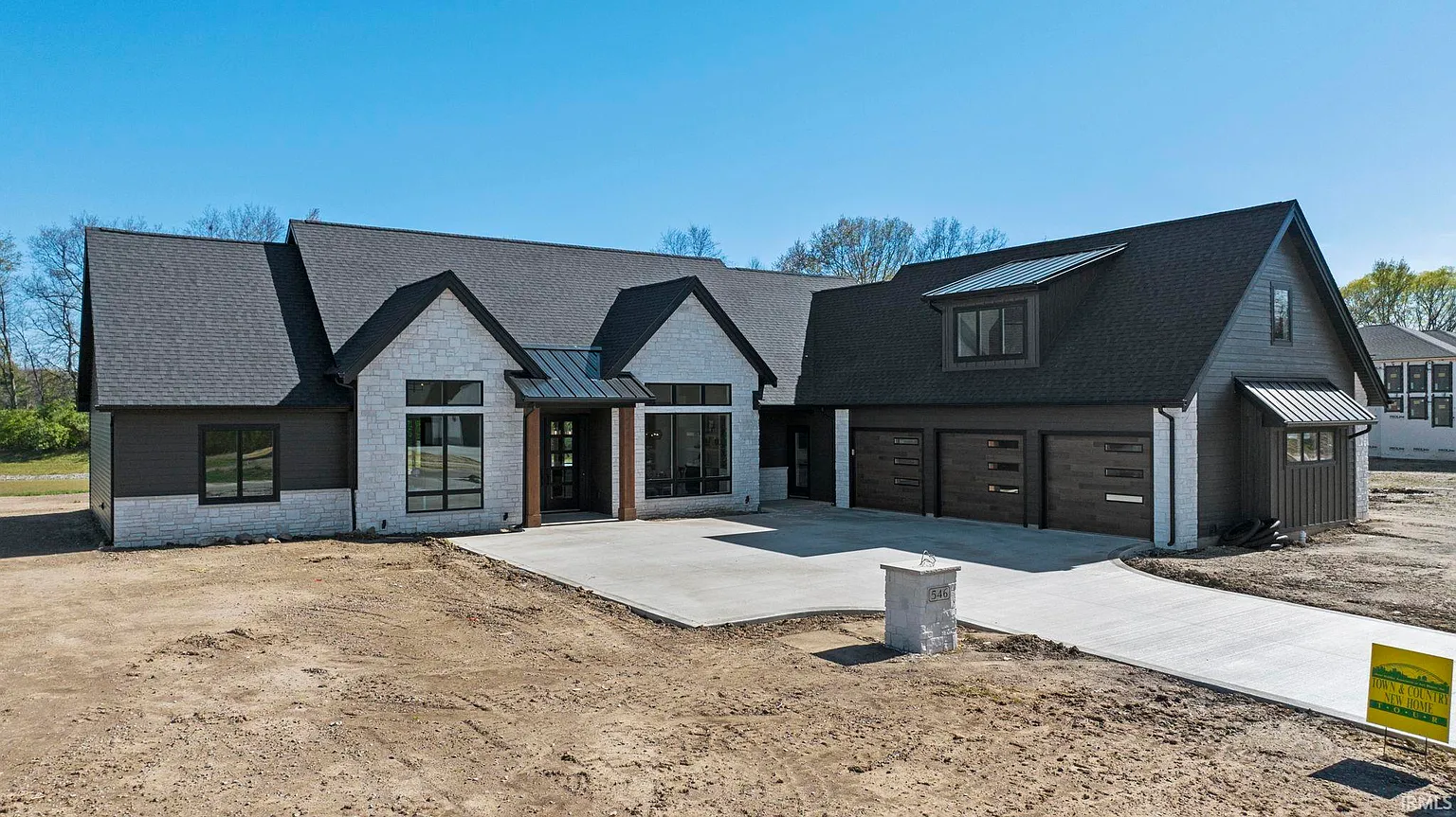 546 Contour Cv photo 1