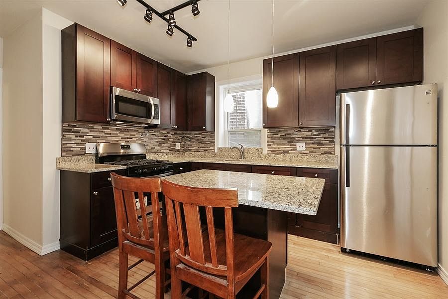 1st image of 2217 W Armitage Ave #1
