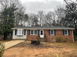205 Lancaster Rd, Mebane, NC 27302