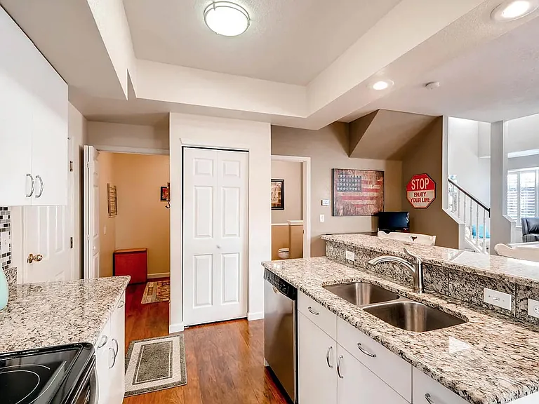 6506 Silver Mesa Dr #C — Photo 20