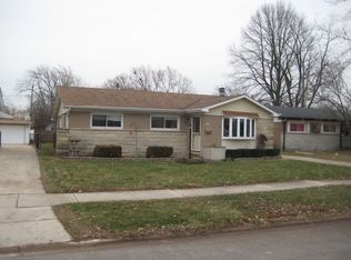 15221 Hamlin Ave, Midlothian, IL 60445