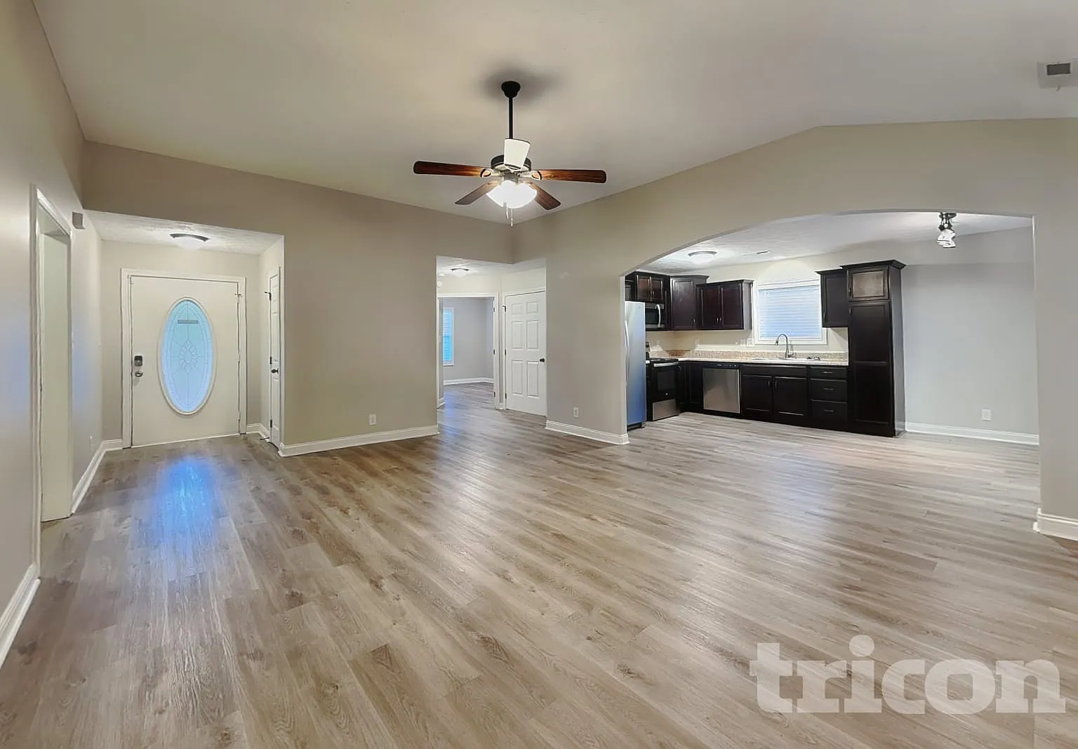 1889 Jackie Lorraine Drive Clarksville TN — Photo 2