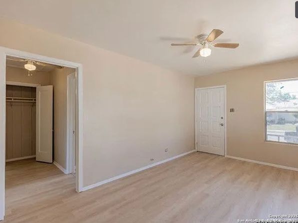 san-antonio-texas-169069939 picture