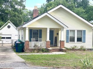 213 Henrietta Ave E, Greenwood, SC 29649