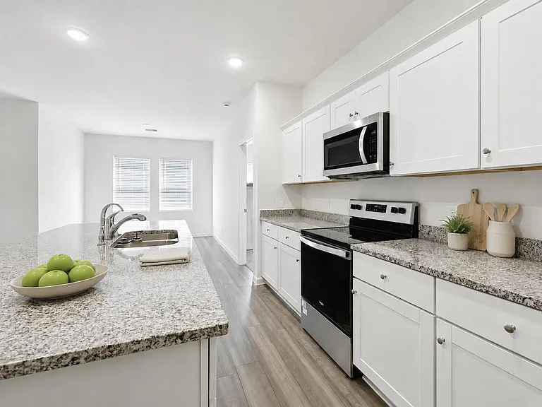 5830 Capri Forest Dr — Photo 5