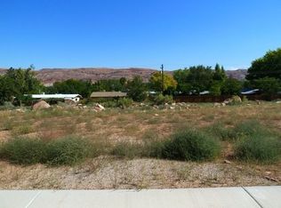 596 Doc Allen Dr, Moab, UT 84532