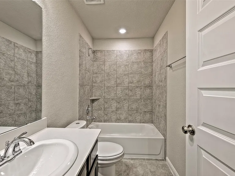 17502 Rosette Grass Dr — Photo 20
