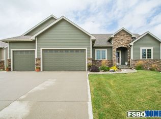 2612 NE Chevalia Ct, Grimes, IA 50111