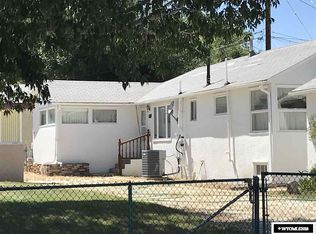 515 E Maple St, Rawlins, WY 82301