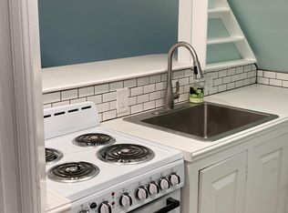 49 Maple Ave, Bay Shore, NY 11706