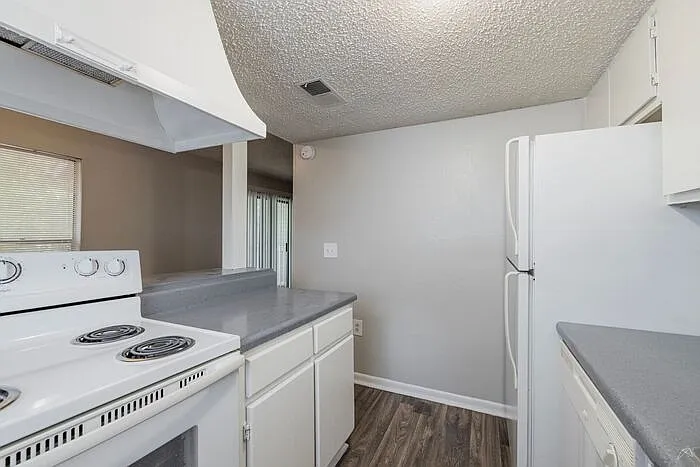 3110 Godby Rd #7E — Photo 11