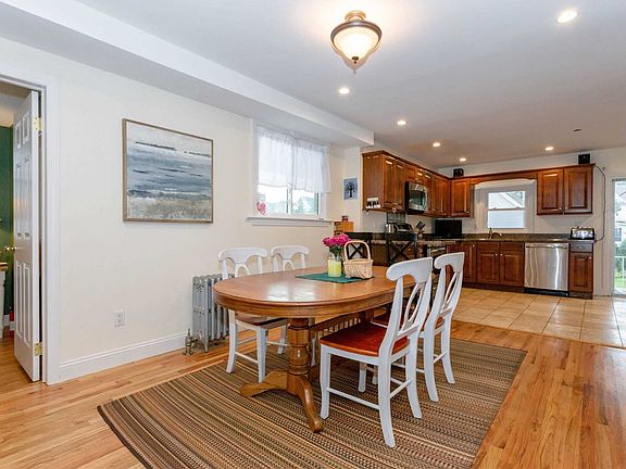 5th image of 219 Lakeview Ave