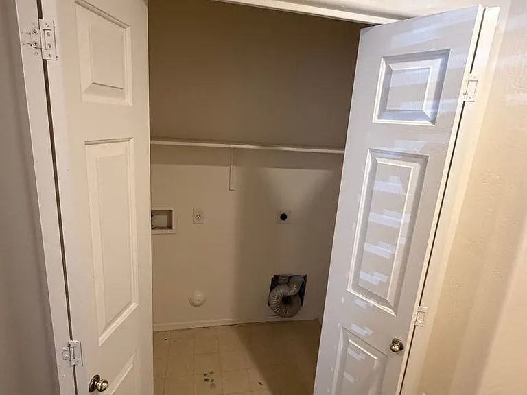 1225 W Darrel Rd — Photo 19